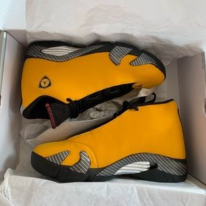 Jordan 14s Ferrari Yellow *never WORN unisex